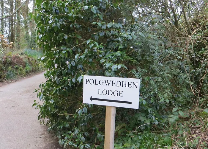 Polgwedhen Lodge