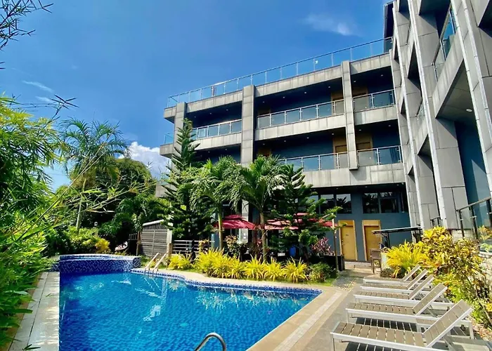 Vienna Hotel Coron