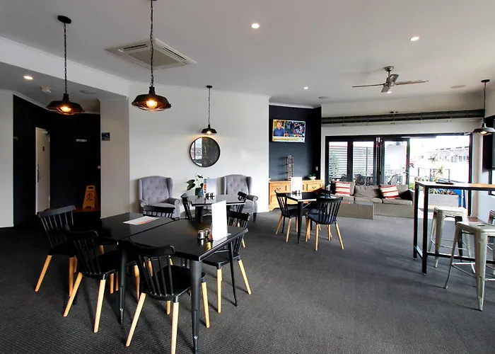 Coffee House Apartment Motel Rockhampton