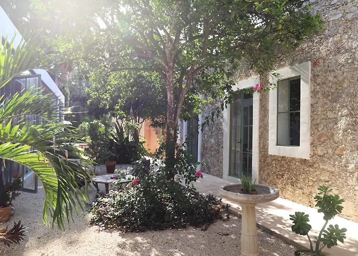 Bed and Breakfast Nuik Casa Tropical Mérida