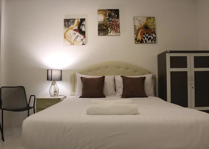 Omaya GuestHouse
