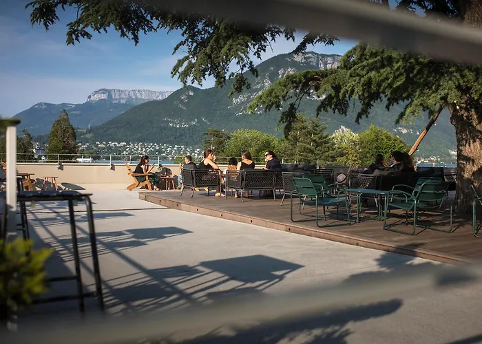 Le Pélican Annecy