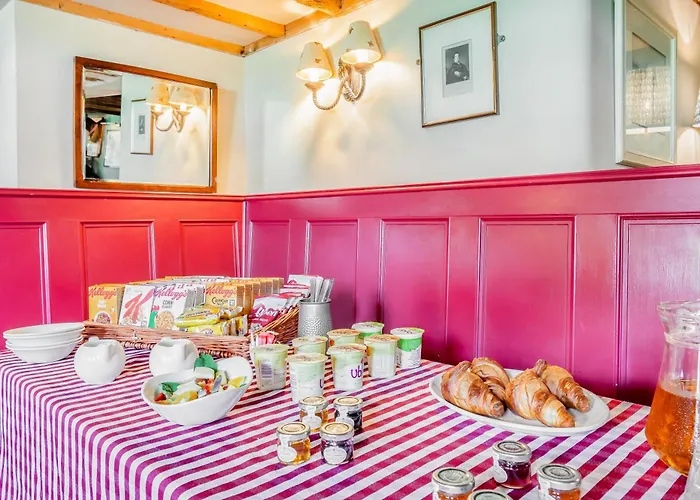 Tiger Inn - Grace Eastdean