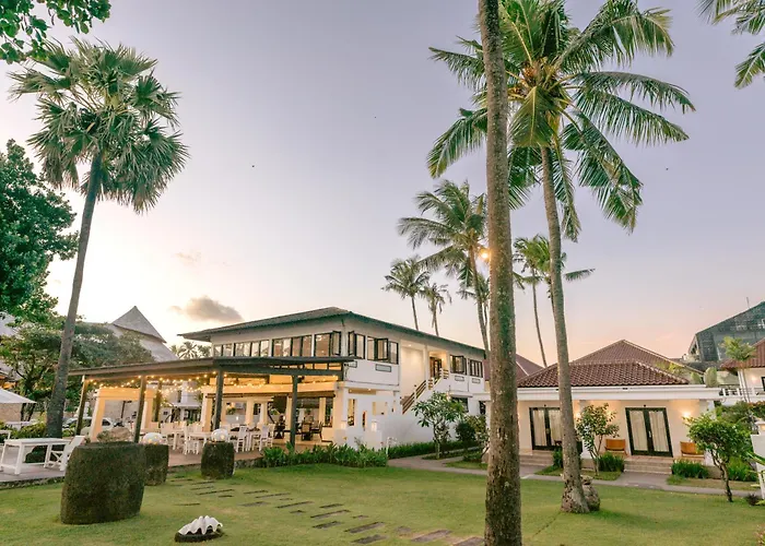 Legong Keraton Beach Hotel Canggu