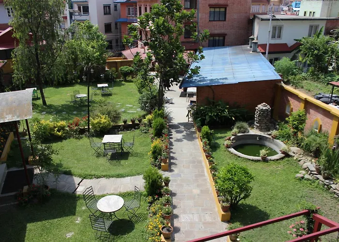 Royal Astoria Hotel