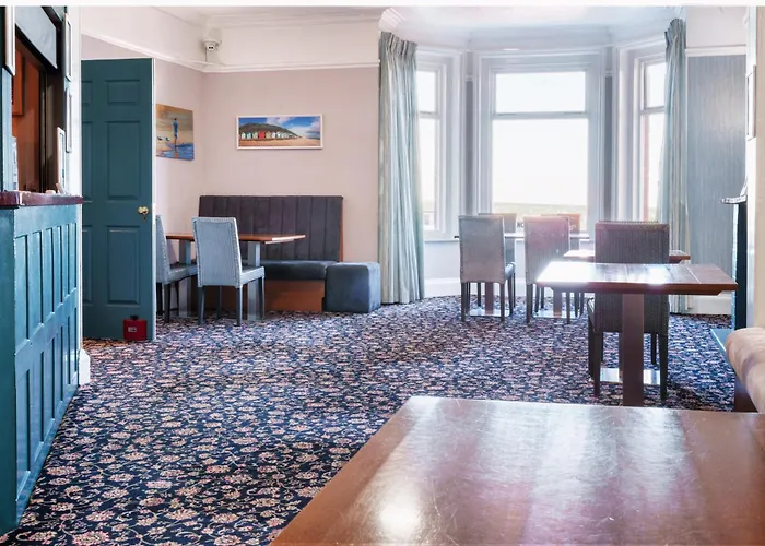 Sandcliff Guest House