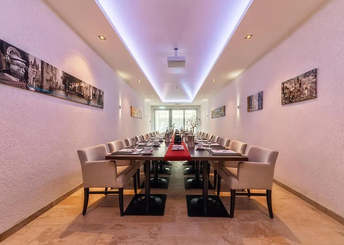 Cityclass Hotel Am Dom Colonia