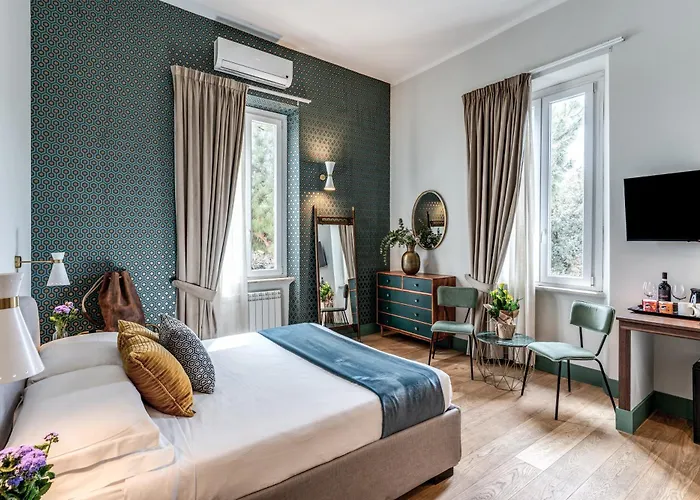 Tree Charme Trilussa Bed and Breakfast Rome