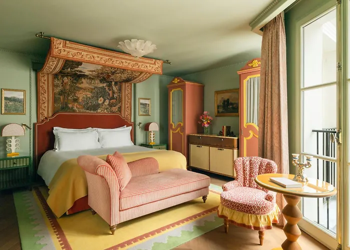 Hotel Le Grand Mazarin Paris