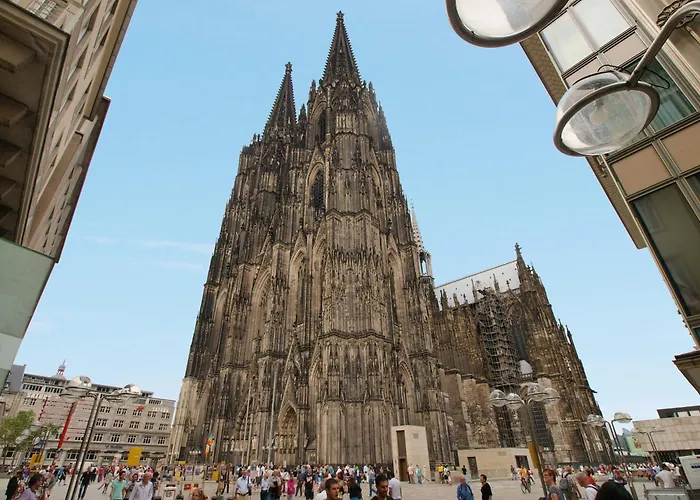 Callas Am Dom Cologne