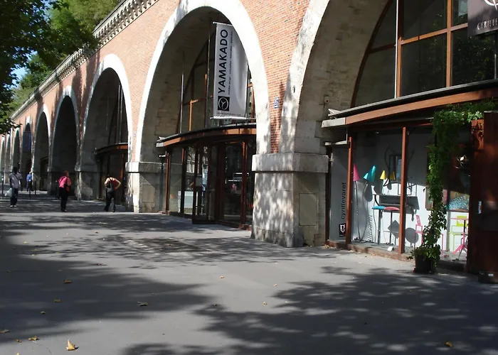 26 Faubourg - Ex-Hotel de Reims Paris