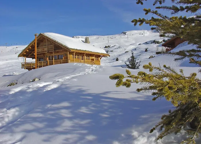 Madame Vacances Les Chalets de l'Altiport