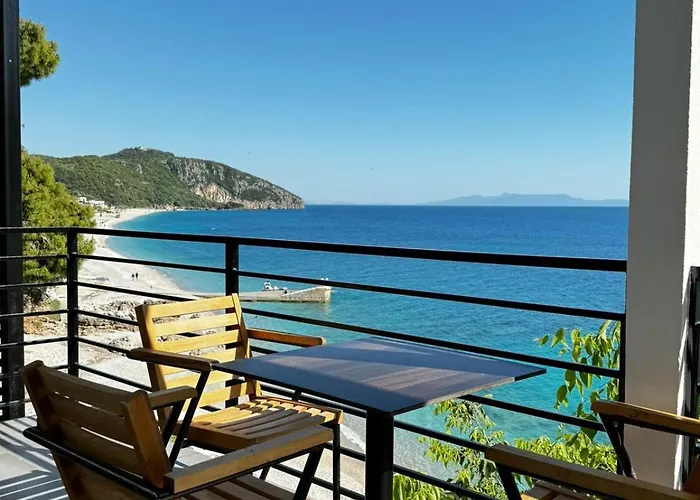 Luciano Hotel Himarë