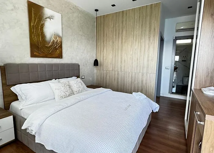 Luciano Hotel Himarë