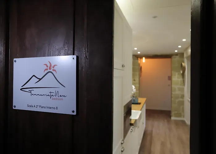 Tammurriata Nera Bedroom Napoli