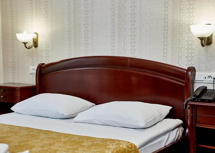 Royal Street Hotel Odessa