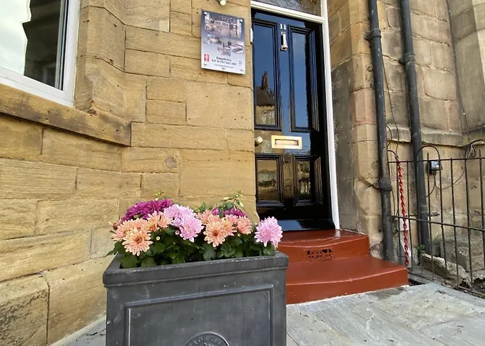 Tate House