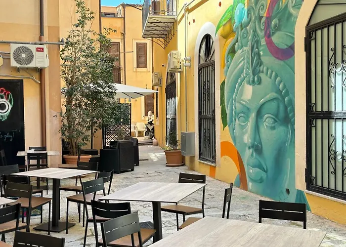 Cortile dei Giusti - Combo Guesthouse Palerme