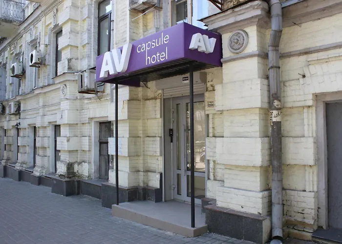 Av-3 Capsule Hotel