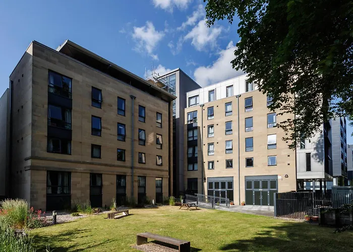 Unite Students - Chalmers Street - The Meadows Edinburgh