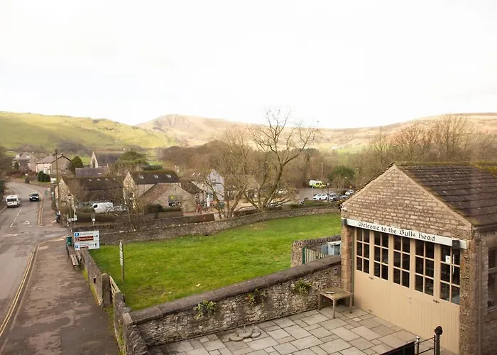 Bulls Head, Castleton Hotel