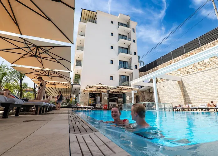Art Hotel Sarandë