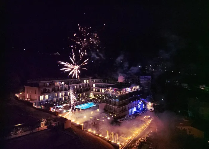Royal Blue Resort&Residences Kavač
