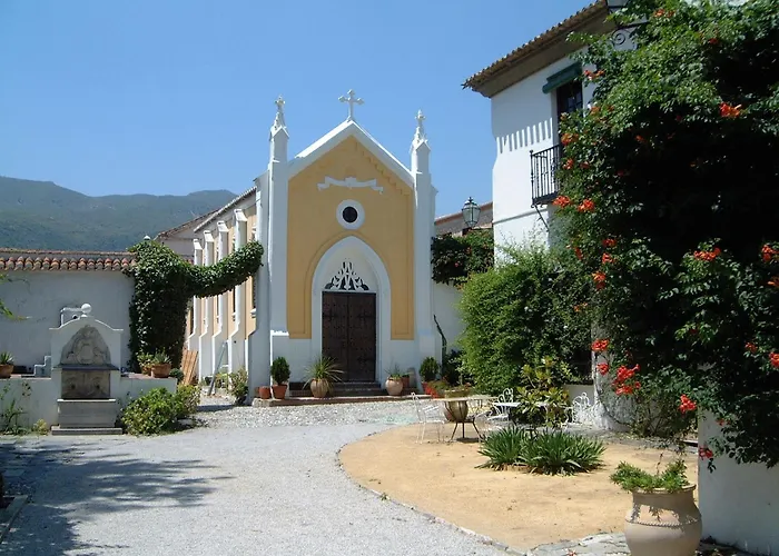 Palacete de Cazulas Bed and Breakfast Granada