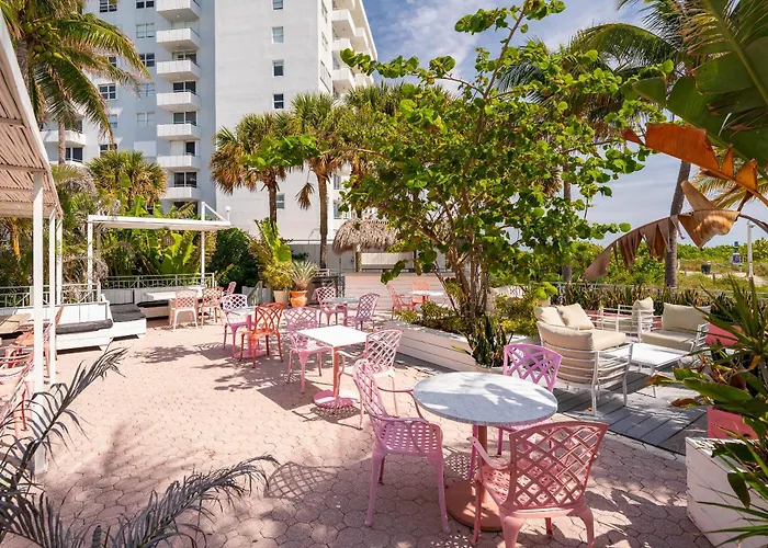 The Savoy Hotel & Beach Club Miami Beach