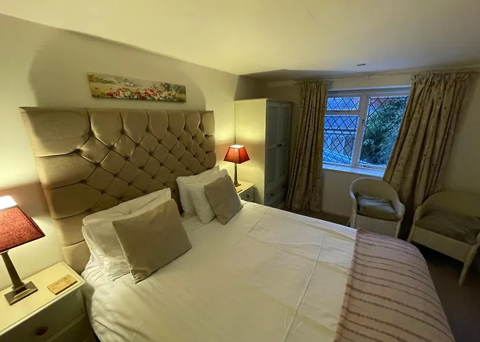 The Old Forge Hotel Totnes