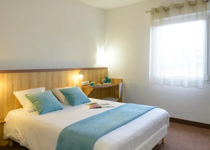 Brit Hotel Reims Croix Blandin
