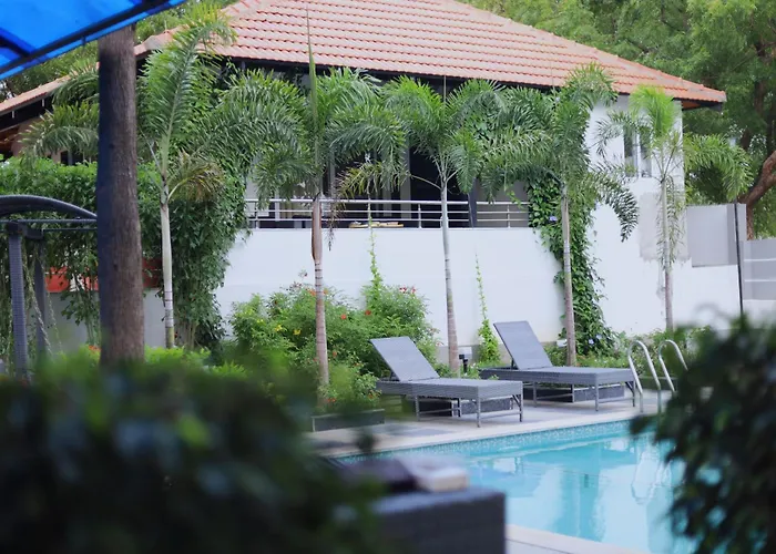 Button Eyes Resort - Pet Friendly Hyderabad