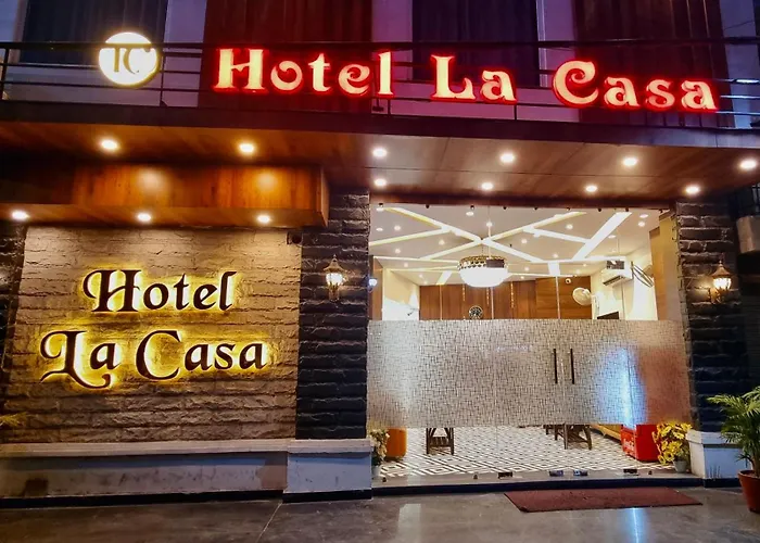 Hotel The Casa Hamilton, City Centre Amritsar