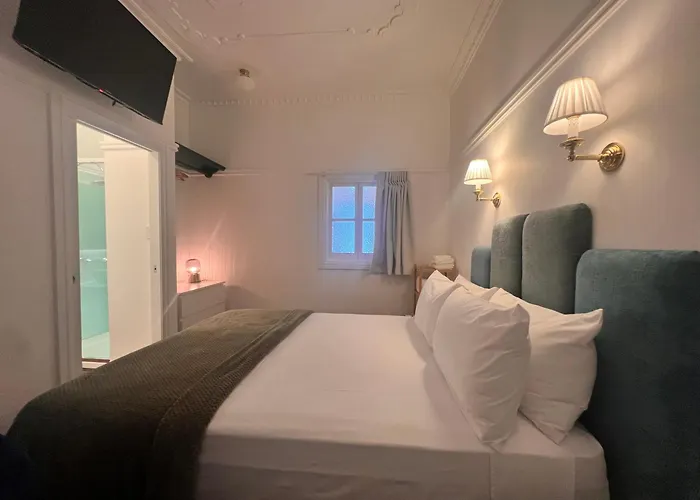 Floriana Boutique Hotel