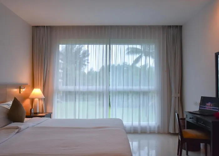 Kantary Beach Hotel Villas & Suites