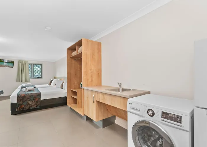 Castle Crest Motel Townsville