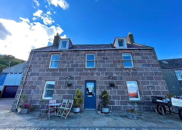 Shorehead Guest House