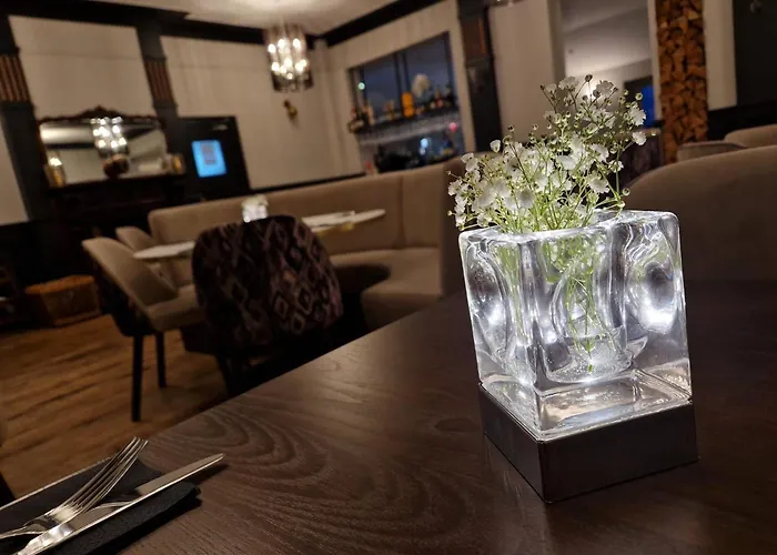 The Lilly Restaurant With Rooms