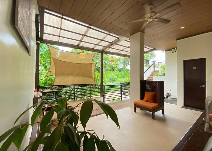 Vela Terraces Hotel Coron