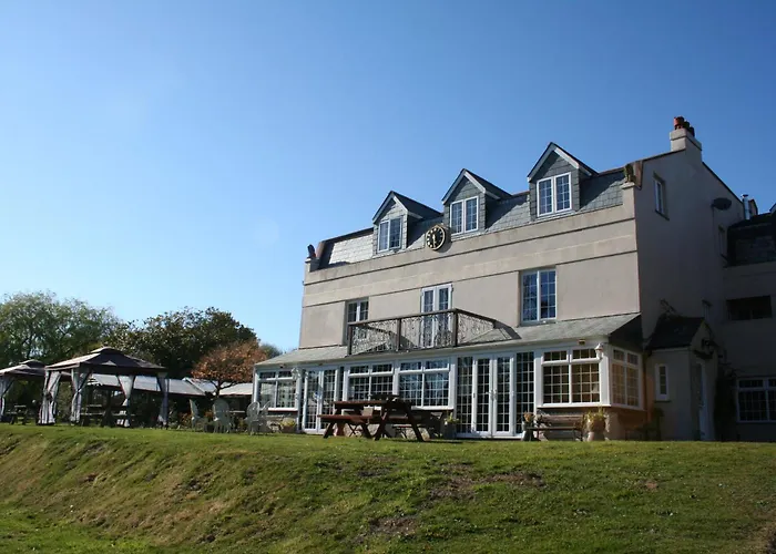 Great Trethew Manor Hotel & Restaurant Menheniot