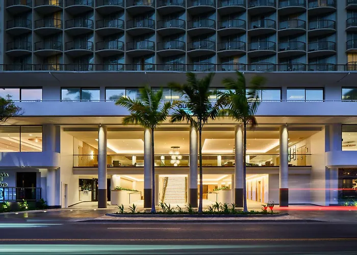 Outrigger Waikiki Paradise Hotel