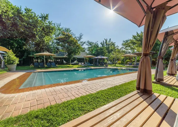 Perry'S Bridge Hollow Boutique Hotel