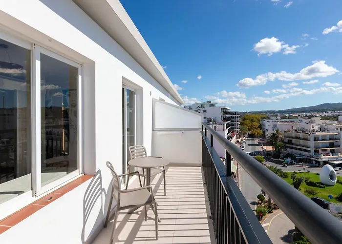 The Red Hotel - Adults Only Sant Antoni de Portmany