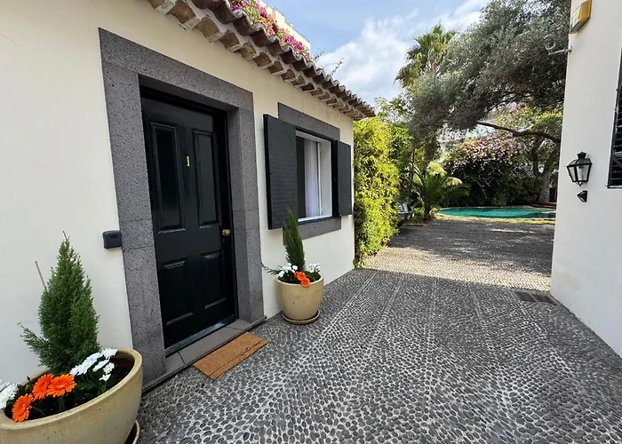 Quinta Dias Bed and Breakfast Funchal 