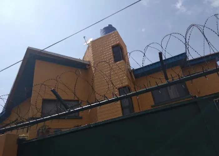 Divine Fountain Hotel - Deluxe Lagos