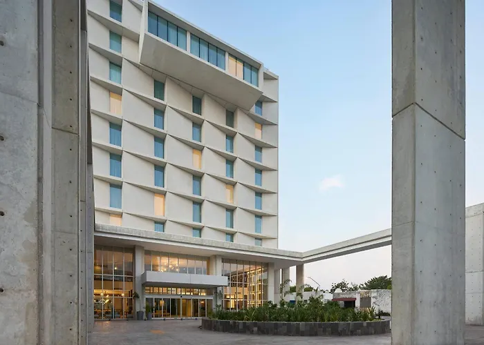 Courtyard By Marriott Merida Downtown