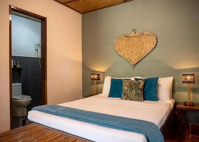 Golden Monkey Beach Hotel El Nido
