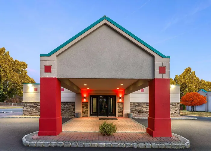 Hotel Ramada By Wyndham Parsippany
