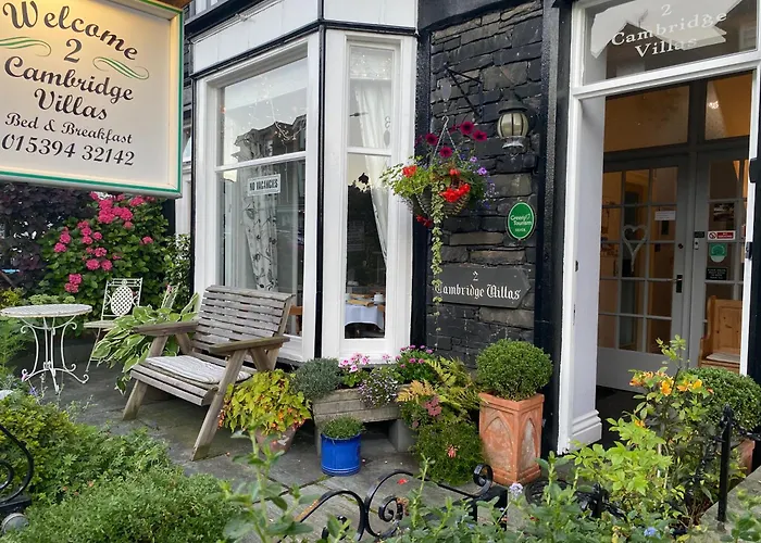 2 Cambridge Villas B & B