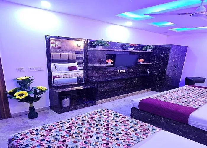 Hotel Tu Casa International Near Delhi Airport